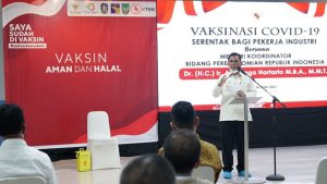 Batam dan Bali Jadi Percontohan Vaksinasi Pekerja Industri