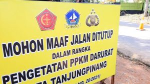Ada-ada Saja, Plang PPKM Darurat Tanjungpinang Kok Mencatut Logo Pemkab Bintan