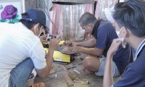 Pengabdian Tim Kukerta Unri buat Wak Lebon, Promosikan Produk dari Limbah Kayu ke Dunia Digital
