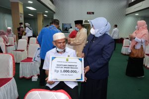 Seribuan Imam dan Guru TPA Terima Insentif, yang Disabilitas Pun Dapat Bantuan dari Rahma
