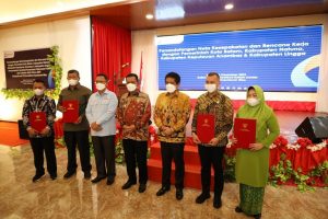 Ombudsman RI Teken MoU dengan Empat Pemda, Ansar Ahmad Terima Apresiasi
