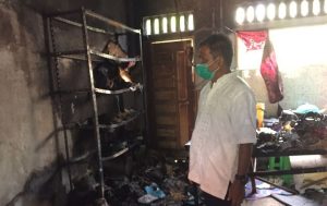 Rumah Warga Bukit Batu Terbakar, BPBD Bintan Langsung Memasok Logistik