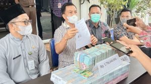 Persoalan Pembelian Lahan, Komisaris PT BIS Mengembalikan Rp1,756 Miliar ke Kejari Bintan
