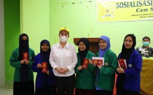 Cen Sui Lan Menyediakan 1.200 Beasiswa untuk Siswa Kurang Mampu Se-Kepri