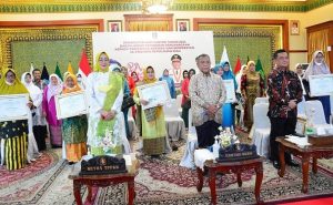Hari Kartini Ke-144, Tujuh Perempuan Hebat Dapat Reward dari Gubernur Kepri