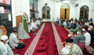 Gubernur di Batam, Wagub Marlin Safari Ramadan di Masjid Hajar Aswad Tanjungpinang
