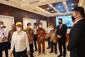 Cen Sui Lan dan Dirjen Hubdat Meluncurkan Kapal Roro Rute Pelayaran Tanjungpinang-Natuna