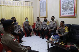 Kapolres Bintan Kunjungi Polsek Tambelan, AKBP Tidar: Selalu Waspada!