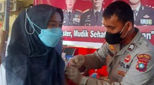 Menyambut HUT Ke-76 Bhayangkara, Polres Bintan Gencar Menggelar Vaksinasi