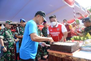 Perwira TNI Beri Kejutan di Mapolda Kepri