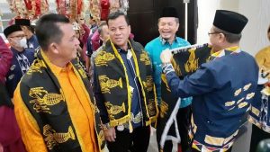 Suhardiman Amby Mengukuhkan Pengurus Iwakusi Tanjungpinang-Bintan, Begini Pesan Gubernur Kepri Ansar Ahmad