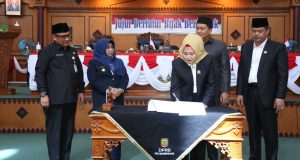 Pimpinan DPRD dan Wali Kota Tanjungpinang Menyetujui Belanja Tahun 2023 Sebesar Rp1,052 Triliun