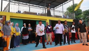 Gubernur Kepri Membuka Turnamen Bola Voli di Karimun, Berikut Pesan Ansar Ahmad