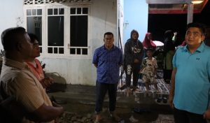 Balik dari Tambelan, Roby Kurniawan Langsung ke Lokasi Banjir