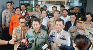 Gubernur Kepri dan Kepala BNPB Gelar Rapat Gabungan di Natuna, Keberangkatan ke Serasan Ditunda