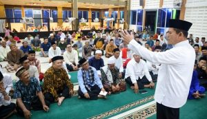 Safari Ramadan Ansar Ahmad di Batam, Masjid Darul Muttaqin Dapat Rp100 Juta
