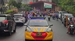 Polsek Bintan Timur Mengawal Pawai Wisuda Ratusan Santri