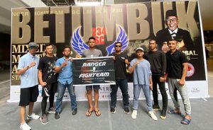 Atlet Gulat Bintan Boyong Medali Emas Betumbuk MMA di Batam