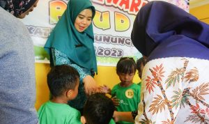 Harapan Elyza Riani pada Lomba Balita Sehat di Desa Gunung Kijang