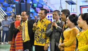 HUT HKI Kepri di Batam, Masyarakat Antusias Bernyanyi Bersama Gubernur Kepri