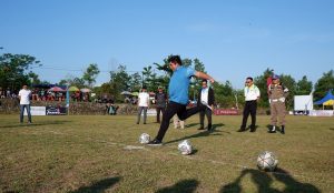 Bupati Bintan Membuka Open Turnamen Topsela Cup I 2023, Saksikan PSG Vs Bhayangkara FC