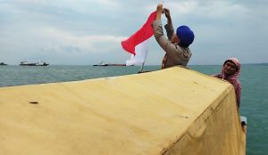 Satpolairud Polres Bintan Mencegat Speed Boat Berbendera Usang