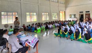 Police Goes to School, AKP Satri Putra Sosialisasi Operasi Zebra Seligi buat Pelajar SMKN 1 Gunung Kijang