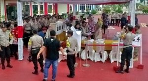 Pemungutan Suara Pemilu 2024 di TPS Polres Bintan Rusuh