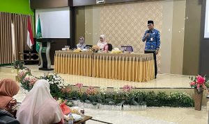 Hadiri Pertemuan DWP Kota Tanjungpinang, Kadiskominfo Teguh Menyampaikan Pentingnya Pengetahuan Tentang Literasi Digital