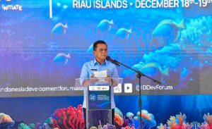 Kepri Tuan Rumah, Suharso Monoarfa Membuka Indonesia Development Forum (IDF) 2023 di Batam
