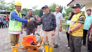 Pj Wali Kota Tanjungpinang Mengalokasikan DID untuk Sarpras Program Padat Karya