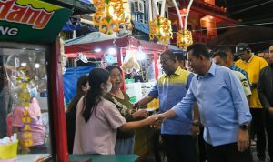Gubernur Kepri dan Aunur Rafiq Meresmikan Revitalisasi Pasar Malam dan Tugu Pentakbiran Karimun
