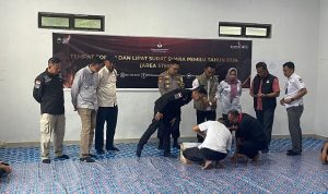 Kapolres Bintan Pantau Proses Pelipatan Surat Suara Pemilu 2024 di Kantor KPU