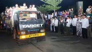 Pawai Takbir Bersama Gubernur Kepri di Lapangan Merdeka Dabo-Singkep Berlangsung Meriah