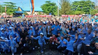 Apri dan Roby Berbagi di Reuni Akbar SMANTSA Bintan Timur