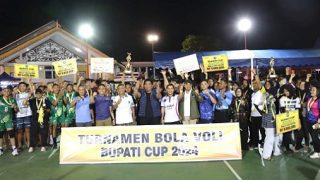 Tim Putra Polres Bintan Menjuarai Turnamen Bola Voli Bupati Cup 2024