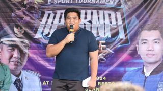 Turnamen E-Sport Mobile Legends Diawali Pertandingan Tim Bupati Bintan Vs KNPI