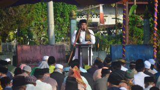 Roby Kurniawan Jadi Khatib Salat Iduladha di Lapangan Hang Tuah Tanjunguban
