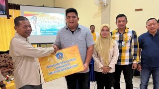Roby Kurniawan Berdialog dengan RT dan RW di SKL, Insentif Cair
