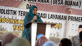 Hj Dewi Kumalasari Meluncurkan Gesa Buana dan Posyandu Holistik Terintegrasi di Bintan