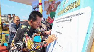 Gubernur Kepri Meluncurkan Gercep Anting di Dabo Lingga