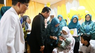 Gubernur Kepri Mencanangkan PIN Polio Serentak untuk Antisipasi Kejadian Luar Biasa