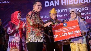 Semarak Malam Hiburan HUT RI ke-79 di Kepri, Ribuan Warga Menikmati Kuliner Merdeka