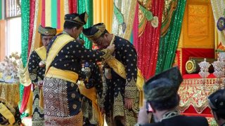 Kapolda Kepri Irjen Yan Fitri Halimansyah Dianugerahi Gelar Adat Datok Sri Indera Pahlawan