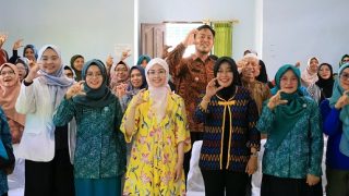 Hafizha Rahmadhani Mengapresiasi Gebyar Kelurahan Tanjung Uban Selatan 2024