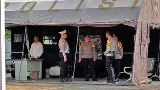 Polres Bintan Memperketat Pengamanan Kantor KPU Saat Roby-Deby Mendaftar