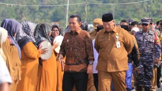 Rp4 Miliar Bantuan Fisik Dikucurkan Pemprov Kepri di Kecamatan Sugie Besar Karimun