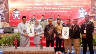 Foto: Pasangan Roby-Deby Nomor Urut 1, KPU Bintan Mengingatkan Netralitas ASN