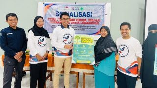 SKK Migas dan Harbour Energy Menyosialisasikan Peran Pelajar dalam Pelestarian Mangrove
