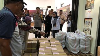 Surat Suara Pilkada Bintan Tiba, Polres Bintan Mengawal Ketat hingga ke Kantor KPU